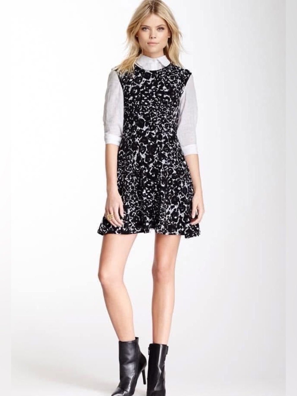 NWT Love…Ady Sleeveless Black and White Print Fit & Flare Mini Dress—Size Small